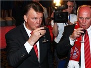Bóng đá anh, ngoại hạng anh, lịch thi đấu euro 2012, Chủ tịch Bayern chỉ trích ông chủ M.U